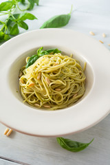 Spaghetti al pesto, Mediterranean food