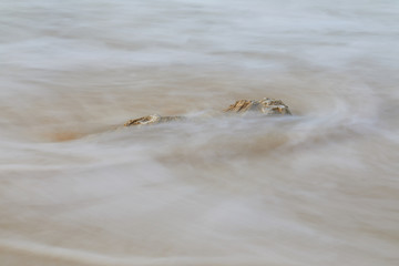 Roca en el mar