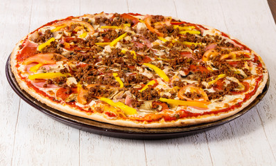 Pizza with minced meat