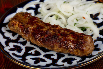 Beef kebab with onion
