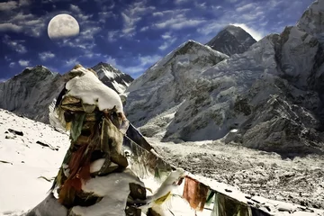 Foto op Plexiglas Cho Oyu Volle maan op Everest