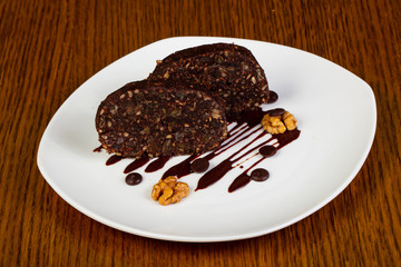 Chocolate roll with nuts