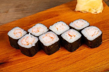 Japanese roll with prawn