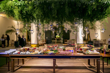 Mesa Decorada © wanderson
