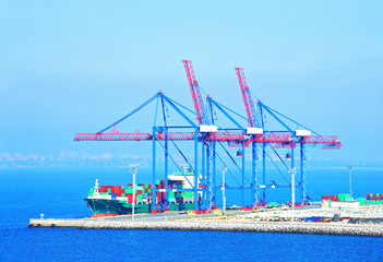 Port cargo crane, ship and container