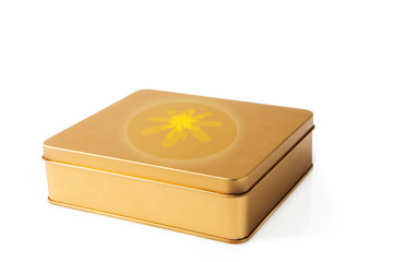 Mid-Autumn Festival family reunion, enjoy the moon drinking tea to eat moon cakes, golden gift box on the white background