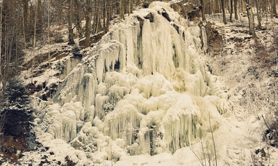 Wasserfall 12° Minus