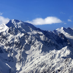 Fototapeta na wymiar Snow winter mountains at nice sun day