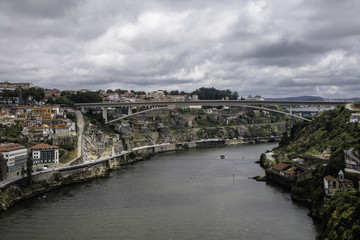 Fototapeta na wymiar Ponte no Porto
