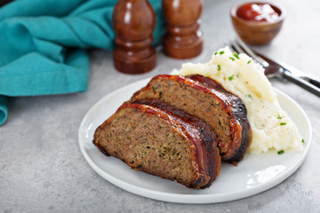 Meatloaf with mashed potatoes