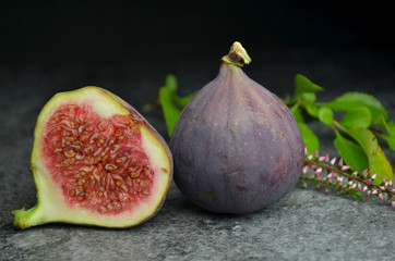 Fresh figs bio organic fit 