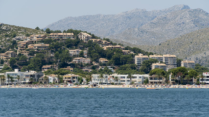 Fototapeta na wymiar Strand von Alcudia auf Mallorca