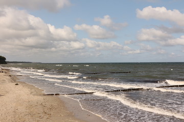 Der Sandstrand in Heiligendamm an der Ostsee