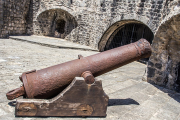 The old cannon in the fortress.