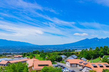 Obraz premium 山梨県北杜市明野 ハイジの村から見た景色