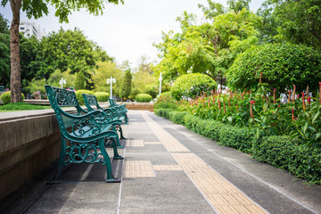 Green bench