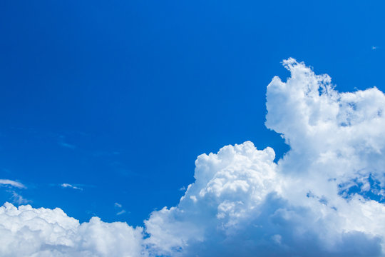 夏の入道雲 の画像 75 190 件の Stock 写真 ベクターおよびビデオ Adobe Stock 夏の入道雲 の画像 75 190 件の Stock 写真 ベクターおよびビデオ Adobe Stock