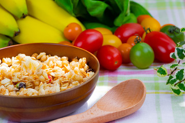 グラノーラ　フルグラ　シリアル　朝食イメージ