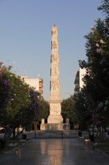 Obraz premium Obelisco all'alba - Lecce