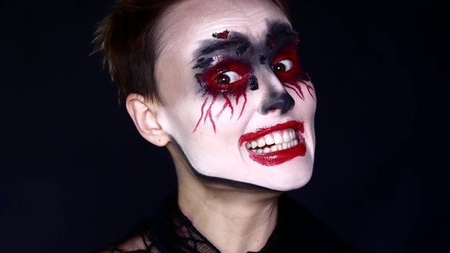4k Halloween Horror Clown Woman Laughing Crazy