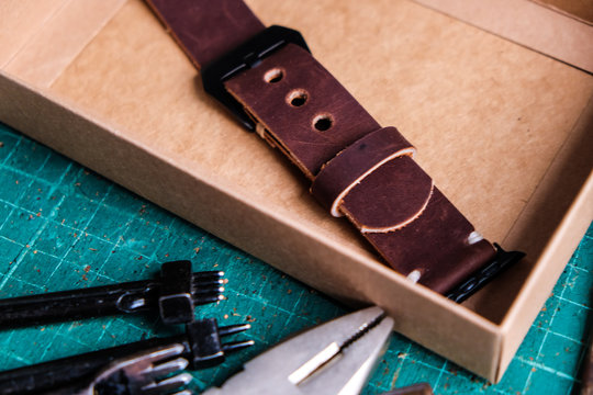 Leather crafts working handmade watch strap
