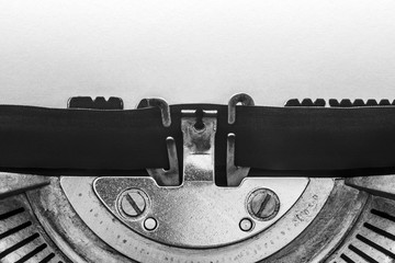 Vintage typewriter with copy space
