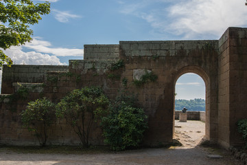 arch wall italy
