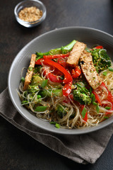 Noodles with stir fried meat and veggies