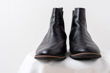 黒の革靴