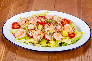 Salad with prawn