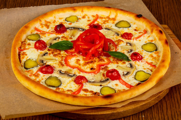 Pizza with cheese and mushroom