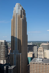 Fototapeta na wymiar Tall Building with skyline in Minneapolis