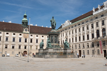 Fototapeta na wymiar Innerer Burghof, Wien, Heldenplatz