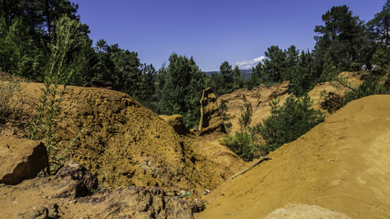 The Trail of Ochres