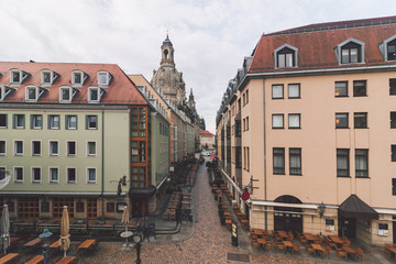 Naklejka premium Early Sunday in Dresden