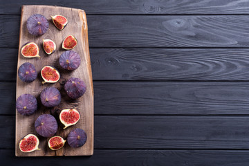 Fresh autumn fruit figs