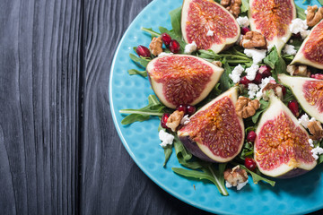 Figs autumn salad