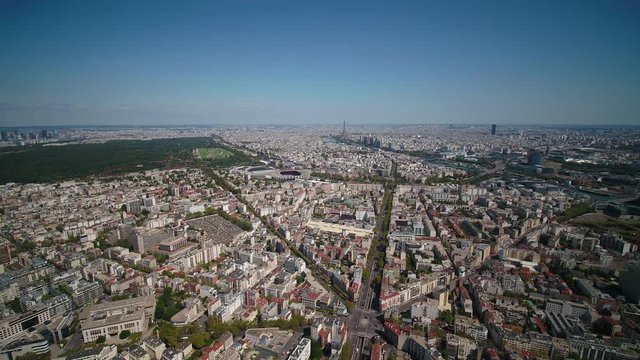Aerial France Paris Boulogne Billancourt August 2018 Sunny Day 15mm Wide Angle 4K Inspire 2 Prores

Aerial video of Paris France in Boulogne Billancourt district on a beautiful clear sunny day.