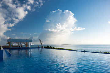 Fototapeta na wymiar Swimming pool with bar and amazing view to Atlantic ocean, Cayo Guillermo, Cuba