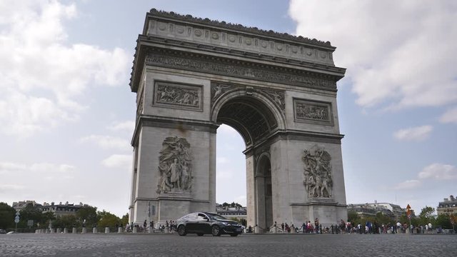 Paris, France, 27th August 2018, Arc de Triomphe de l'&Eacute;toile (Triumphal Arch of the Star) is a famous landmark in Paris.