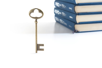 Key and books



