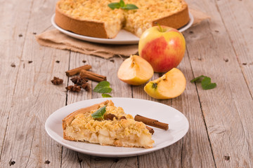 Crumble apple cake.