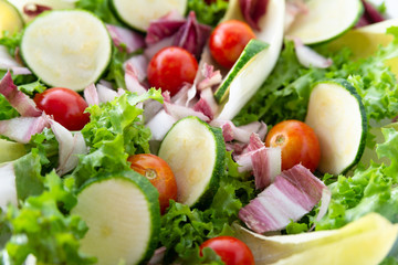 Fresca insalata mediterranea 