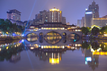 Fototapeta na wymiar Si Chuan, Cheng Du City in China. A beautiful city, combination of grandeur and historic architecture.