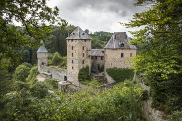 Fototapeta na wymiar castle reinhardstein in belgium