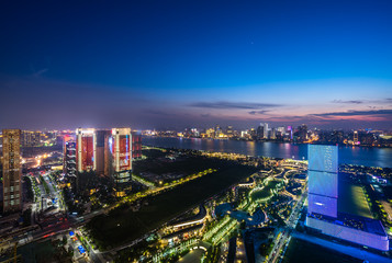Obraz premium panoramic city skyline in hangzhou china