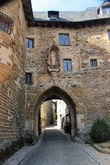 Fototapeta premium Porte barachaude à Uzerche