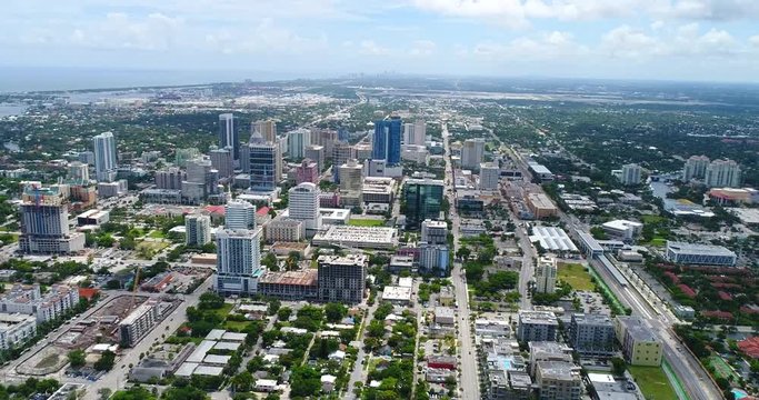 FORT LAUDERDALE DT IN SOUTH TRACKS1