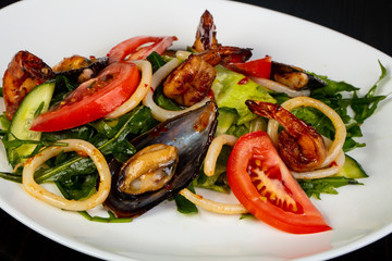 Salad with seafood
