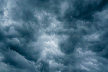 clouds before a thunderstorm
